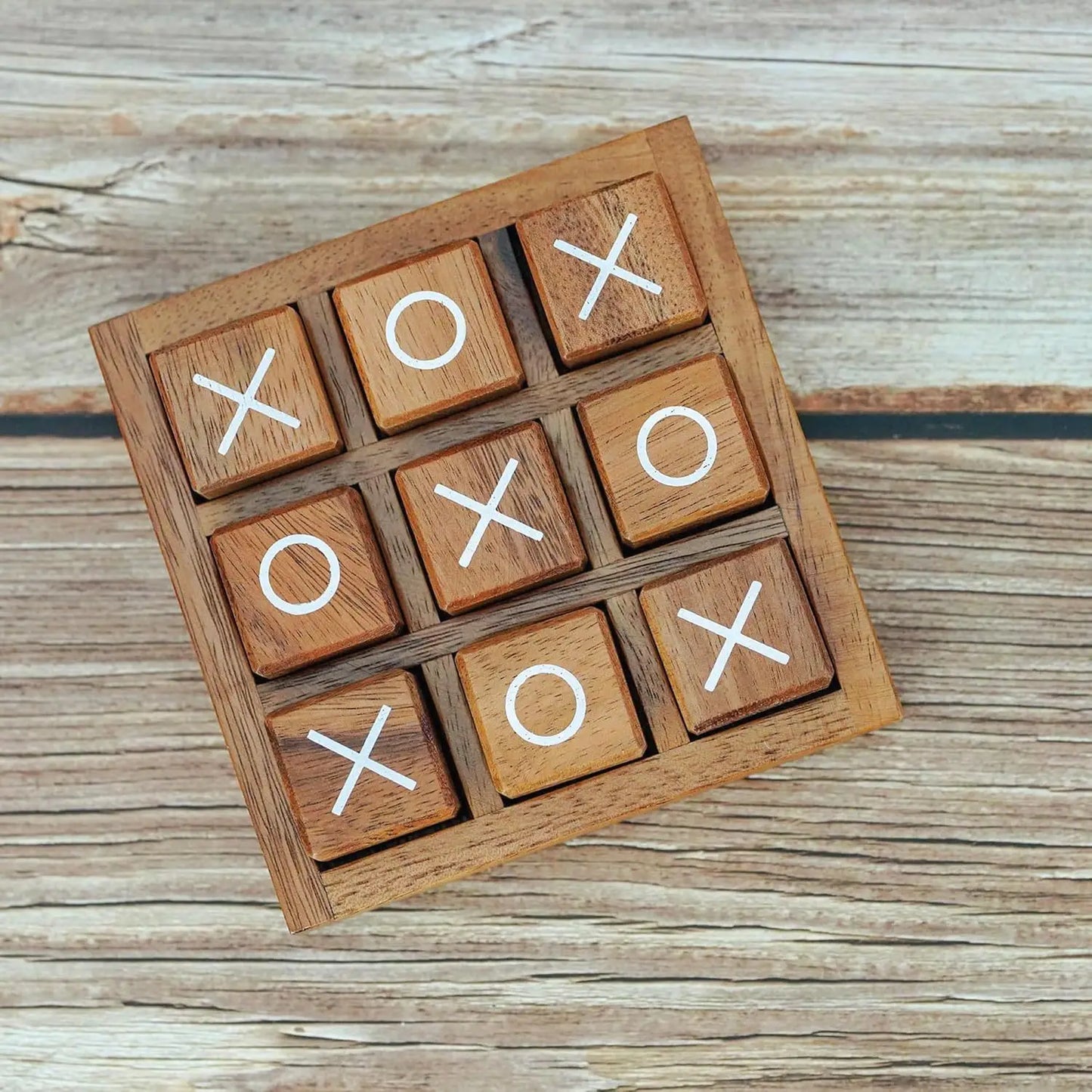 Classic wooden tic tactoe game set, suitable for home games and home decor, suitable for coffee tables, living rooms, and desks,