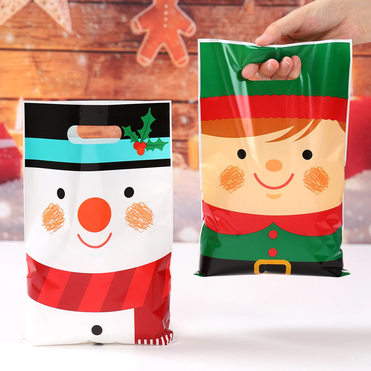 10/25/50pcs Christmas Gift Bags Christmas Party Decoration 2025 Xmas Santa Claus Cute Hand Bags Navidad Natal New Year Gift 2026